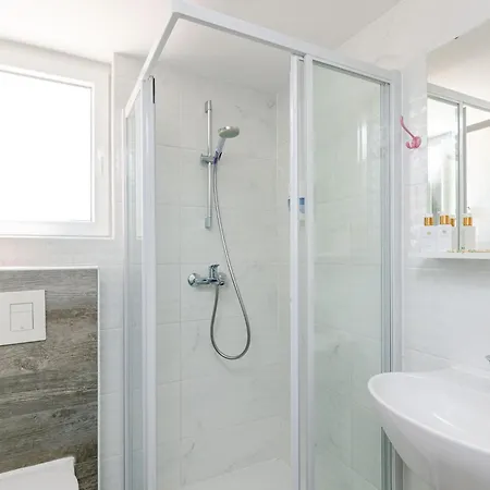 Apartment Lukas - 