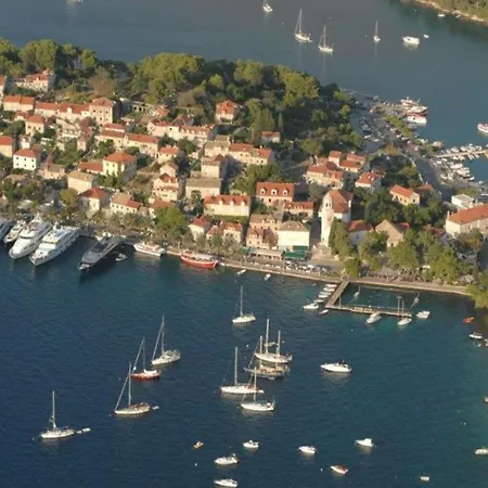 Apartment Luka's - 